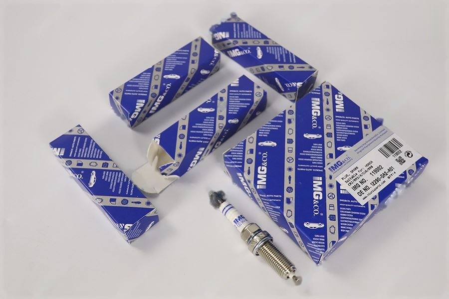 火花塞 原厂件 实物图